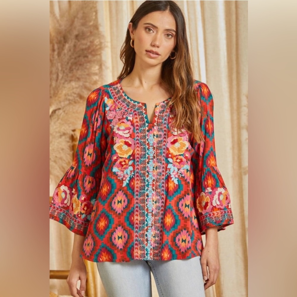 Savannah Jane embroidered top
